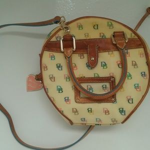 Dooney & Bourke coated circle bag signature